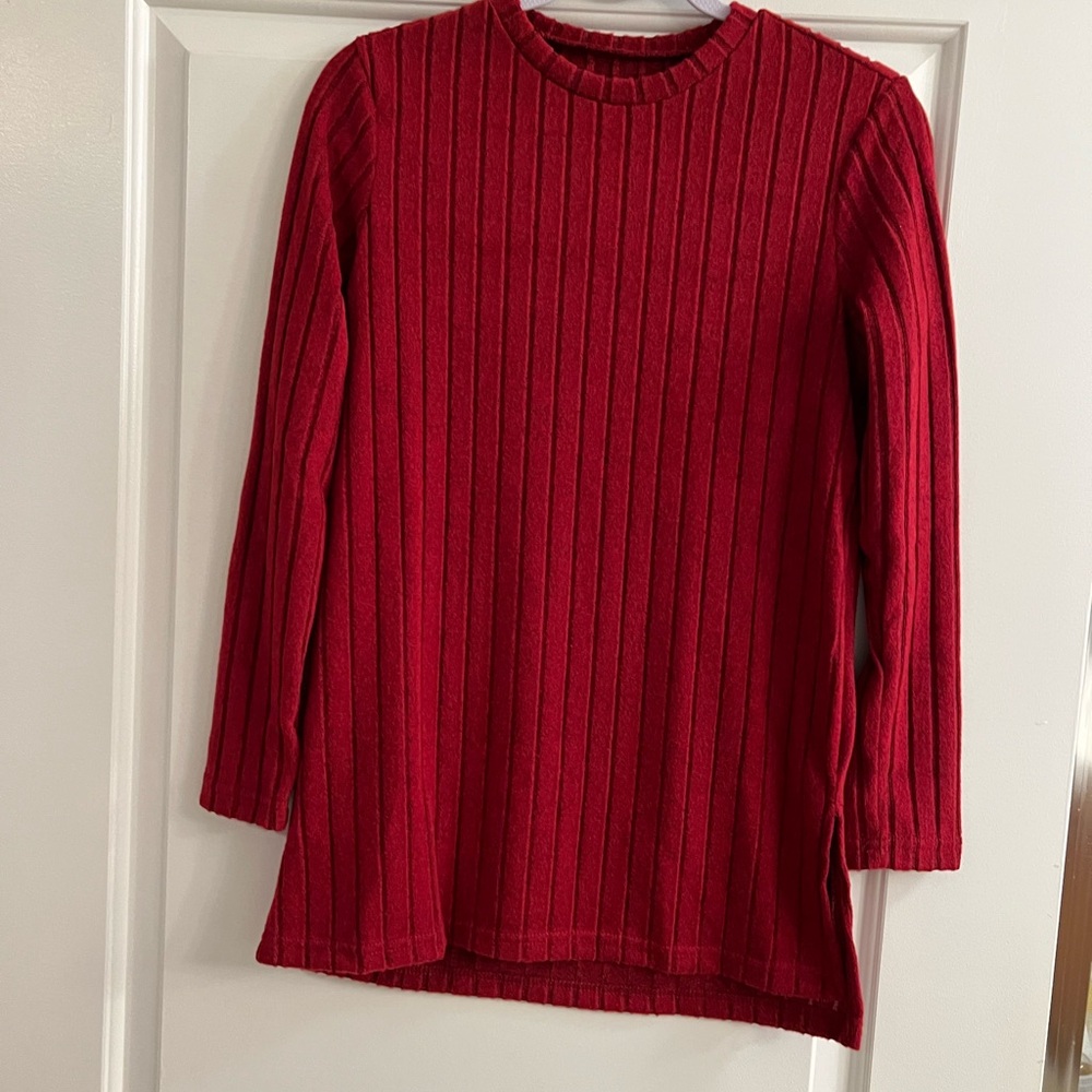 Red Ribbed Knit Sweater - Picture 4 of 7